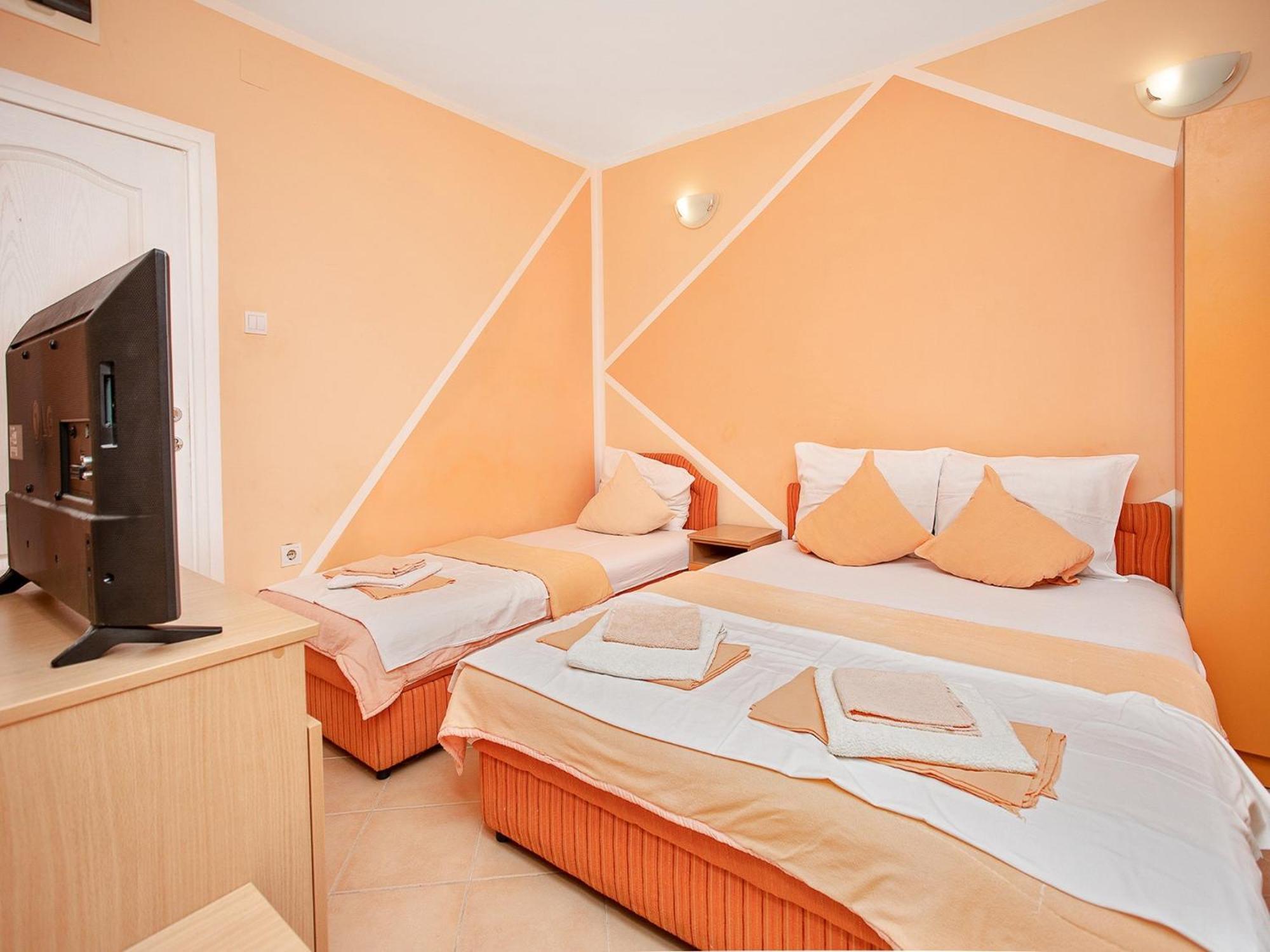 Apartments Mik5 - Famous Beach Jaz Budva Oda fotoğraf